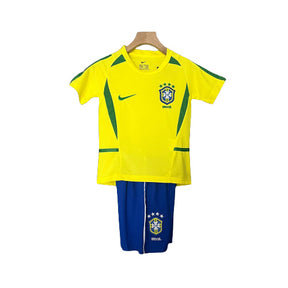 Conjunto Infantil Retrô - Brasil 2002 I Casa
