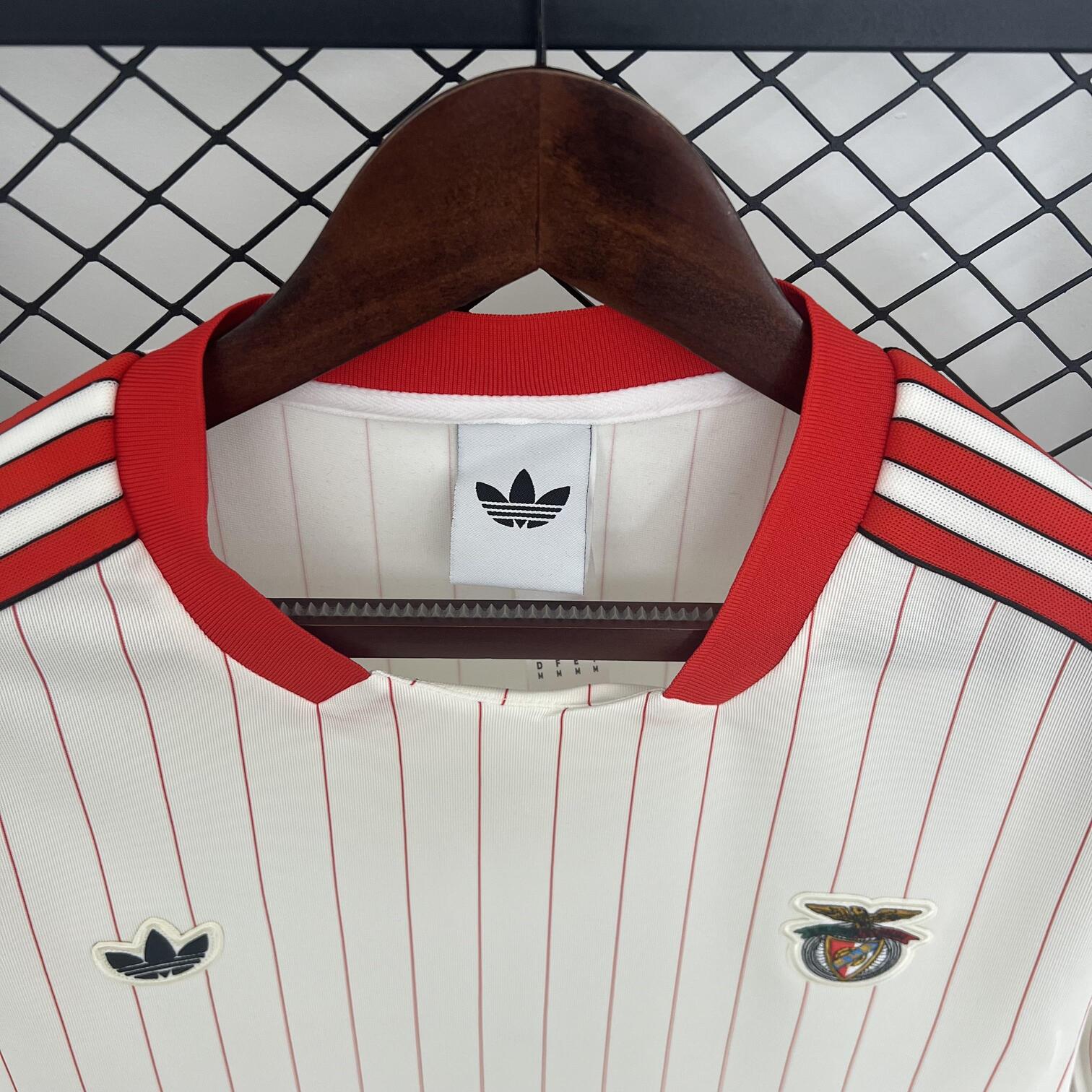 BENFICA EDICIÓN ESPECIAL RETRO 25/26 HOMBRE