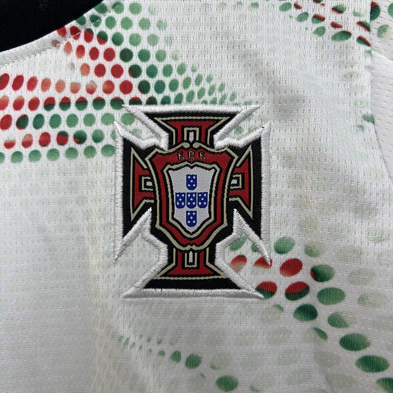 PORTUGAL II 2025 CONJUNTO INFANTIL