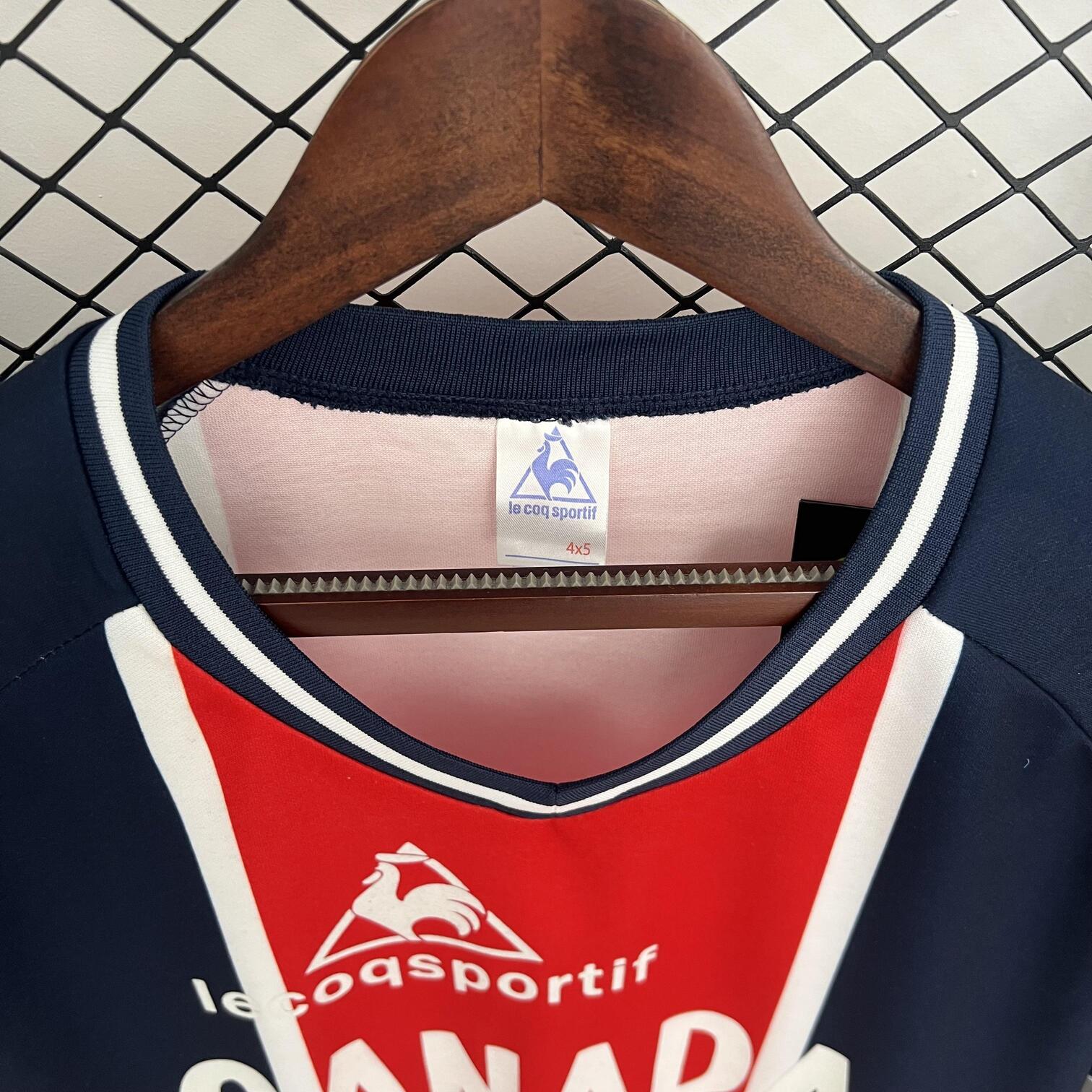 PSG I 1974 HOMBRE (RETRO)