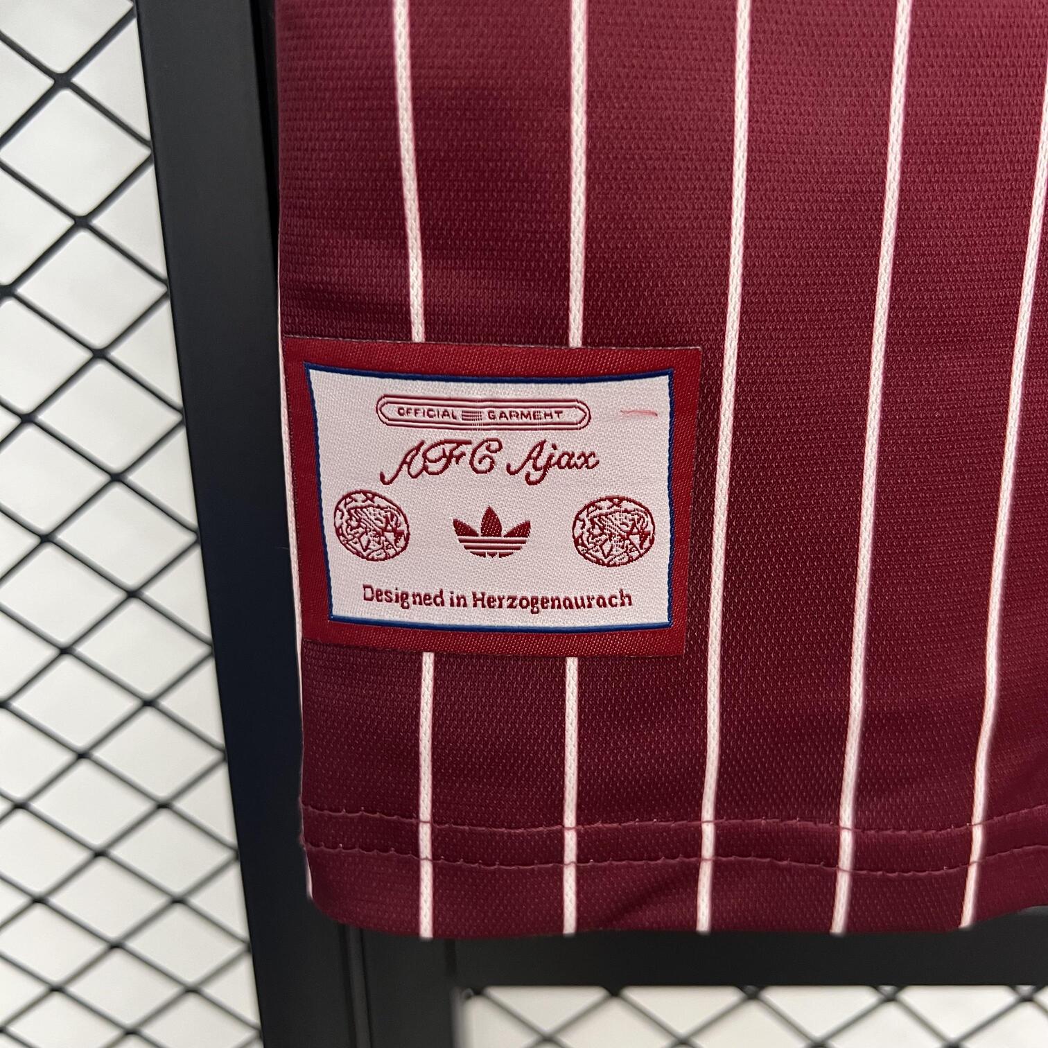 AJAX EDICIÓN ESPECIAL RETRO 25/26 HOMBRE