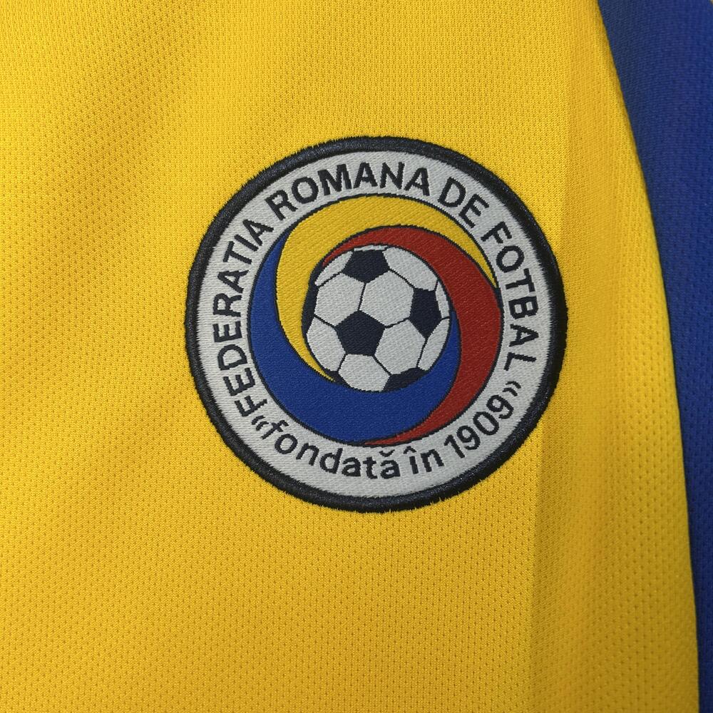 RUMANIA I 2000 HOMBRE (RETRO)