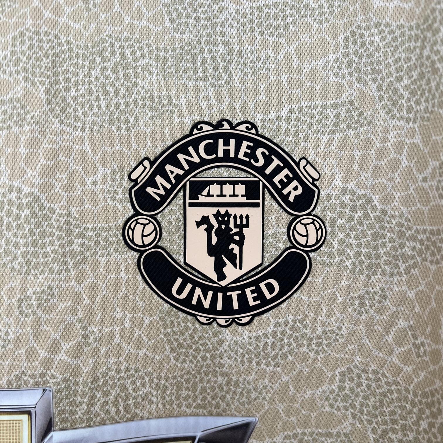 MANCHESTER UNITED II 19/20 HOMBRE (RETRO)