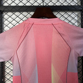 BARCELONA EDICIÓN ESPECIAL ROSA 25/26 CONJUNTO INFANTIL