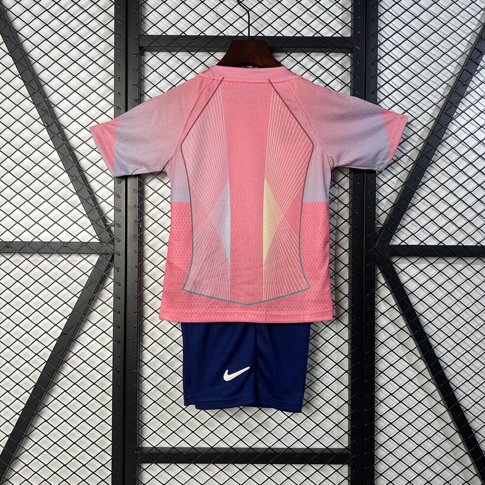 BARCELONA EDICIÓN ESPECIAL ROSA 25/26 CONJUNTO INFANTIL