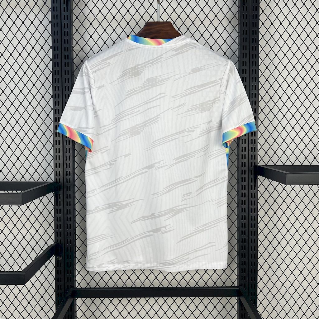 BARCELONA EDICIÓN ESPECIAL BLANCA 25/26 HOMBRE
