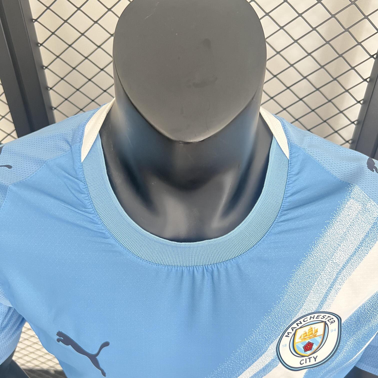MANCHESTER CITY I 25/26 HOMBRE (VERSIÓN JUGADOR)