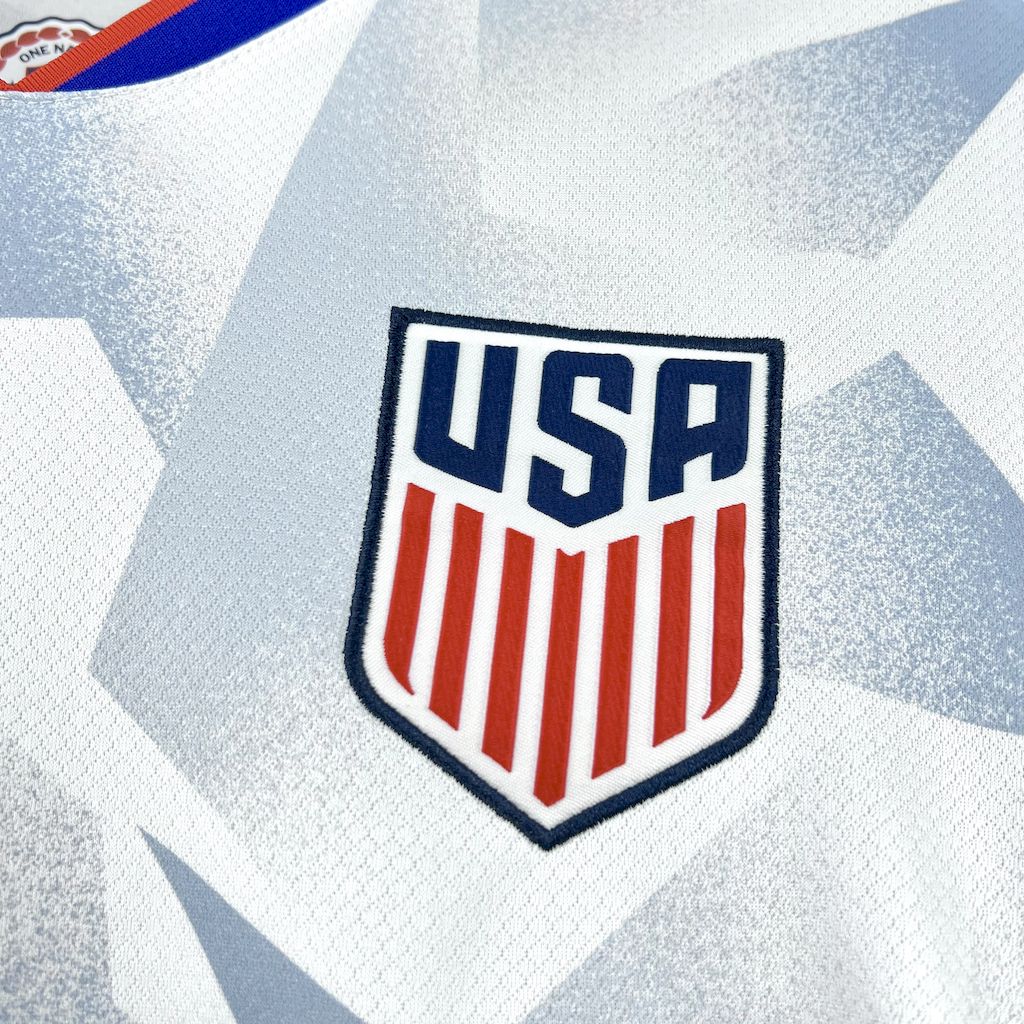 ESTADOS UNIDOS DE AMÉRICA I 2025 HOMBRE