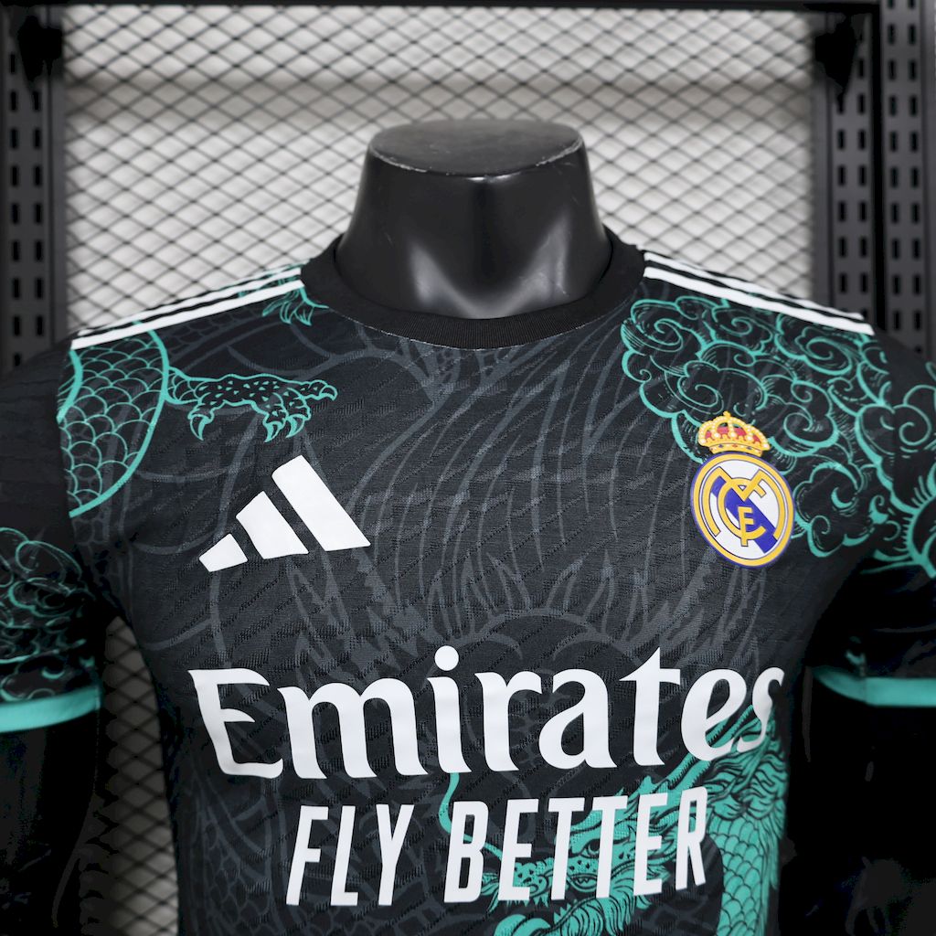 REAL MADRID EDICIÓN ESPECIAL XVI 25/26 HOMBRE (VERSIÓN JUGADOR)