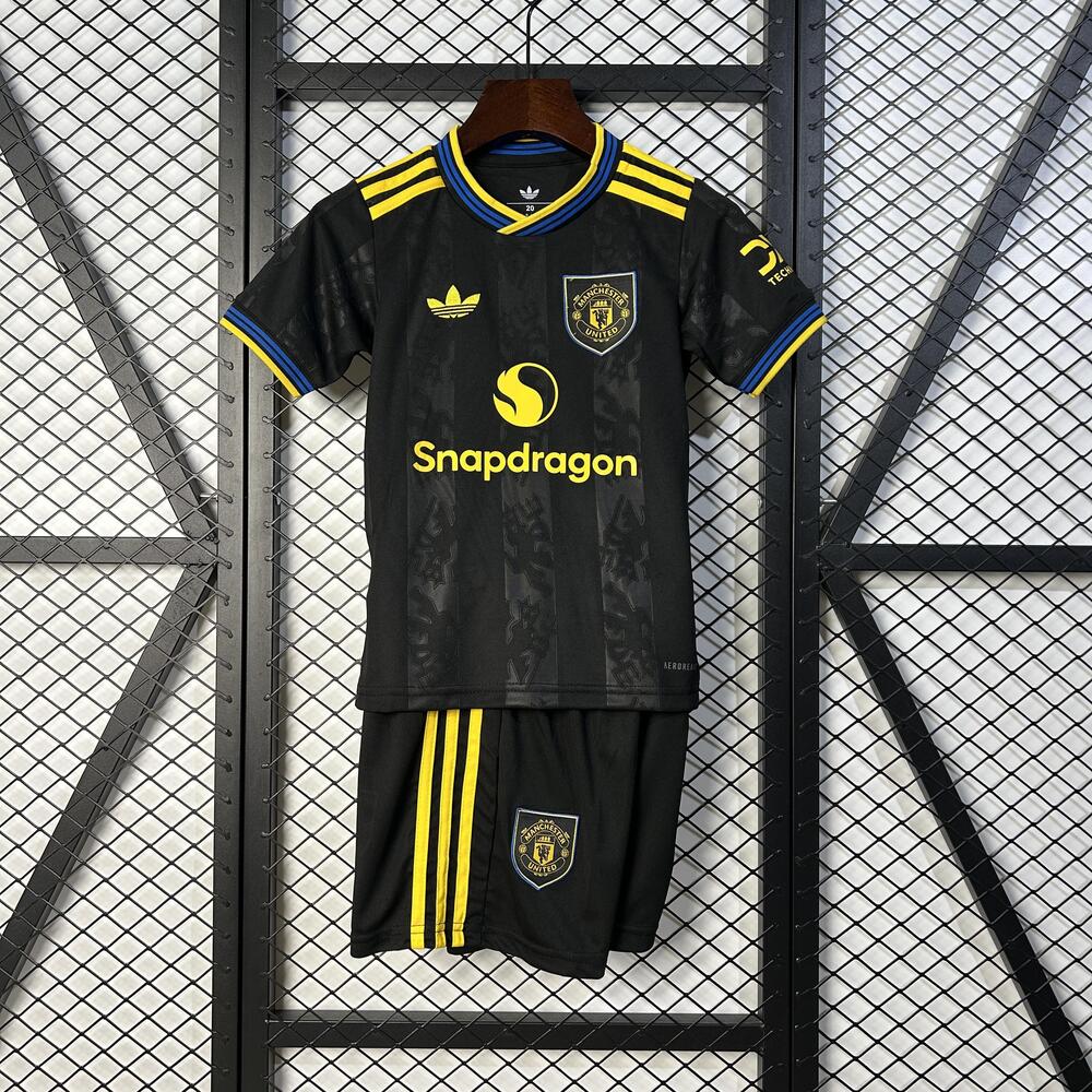MANCHESTER UNITED III 25/26 CONJUNTO INFANTIL