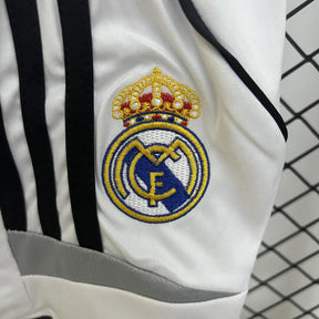 REAL MADRID I 06/07 CONJUNTO INFANTIL (RETRO)
