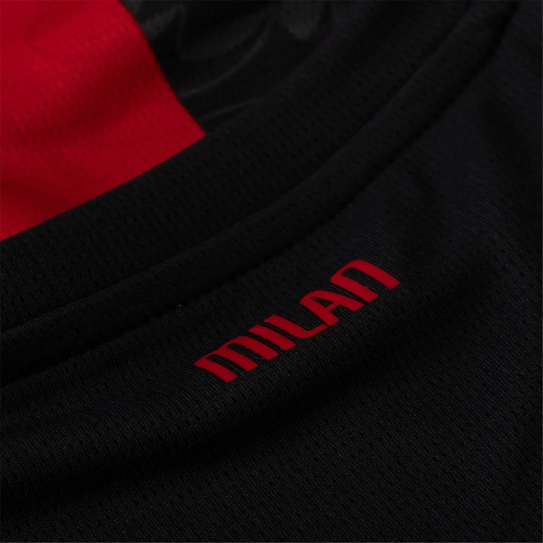 Camiseta Luka Modrić - AC Milan 25/26 I Casa - Versión Aficionado